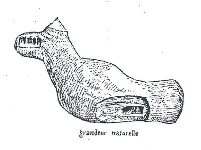 Sifflet trouvé à Furfooz. Illustration A.S.A.N. 1877. Sifflet trouvé à Furfooz. Illustration A.S.A.N. 1877.